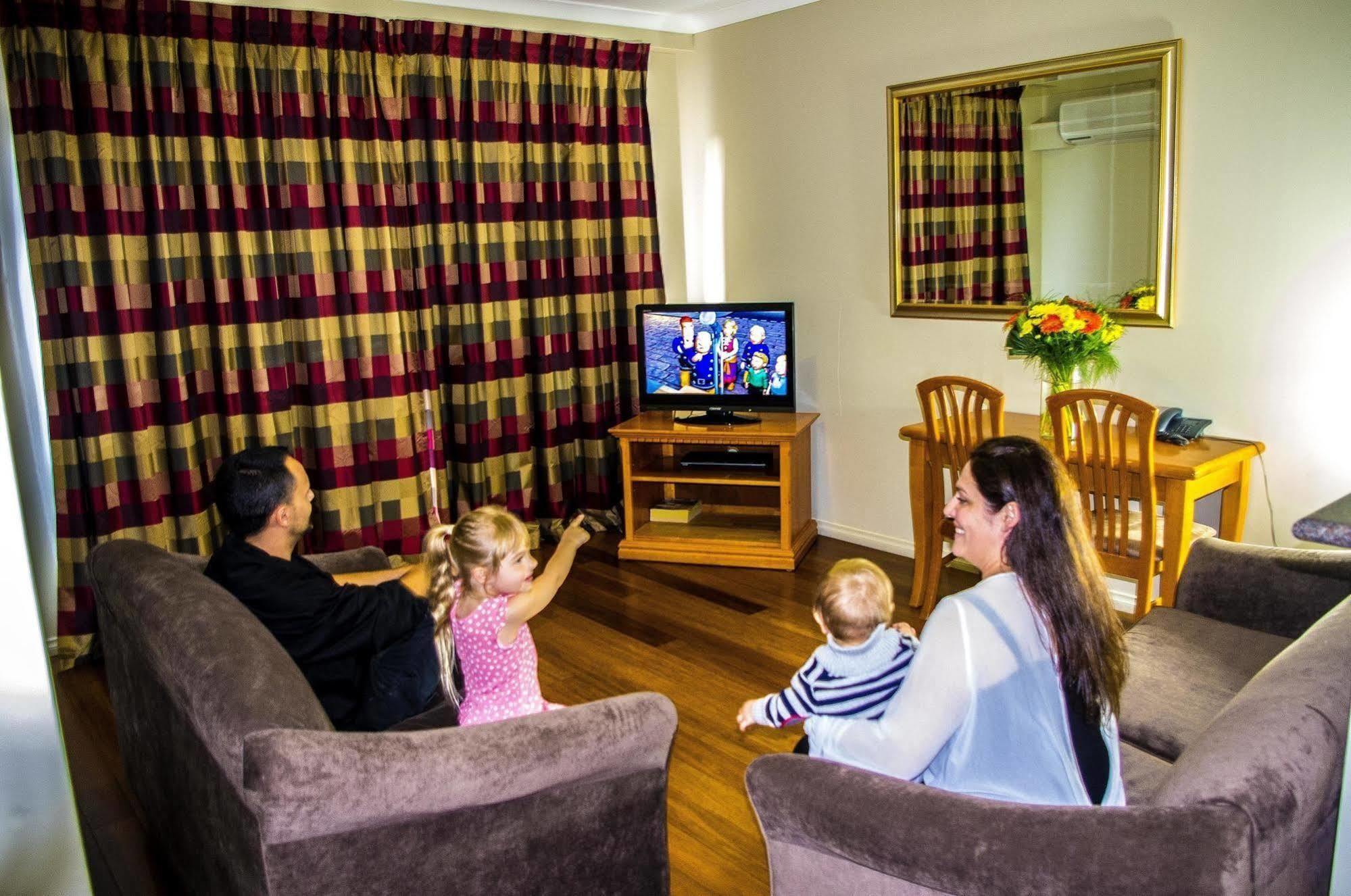 Mont Clare Boutique Apartments Perth Luaran gambar