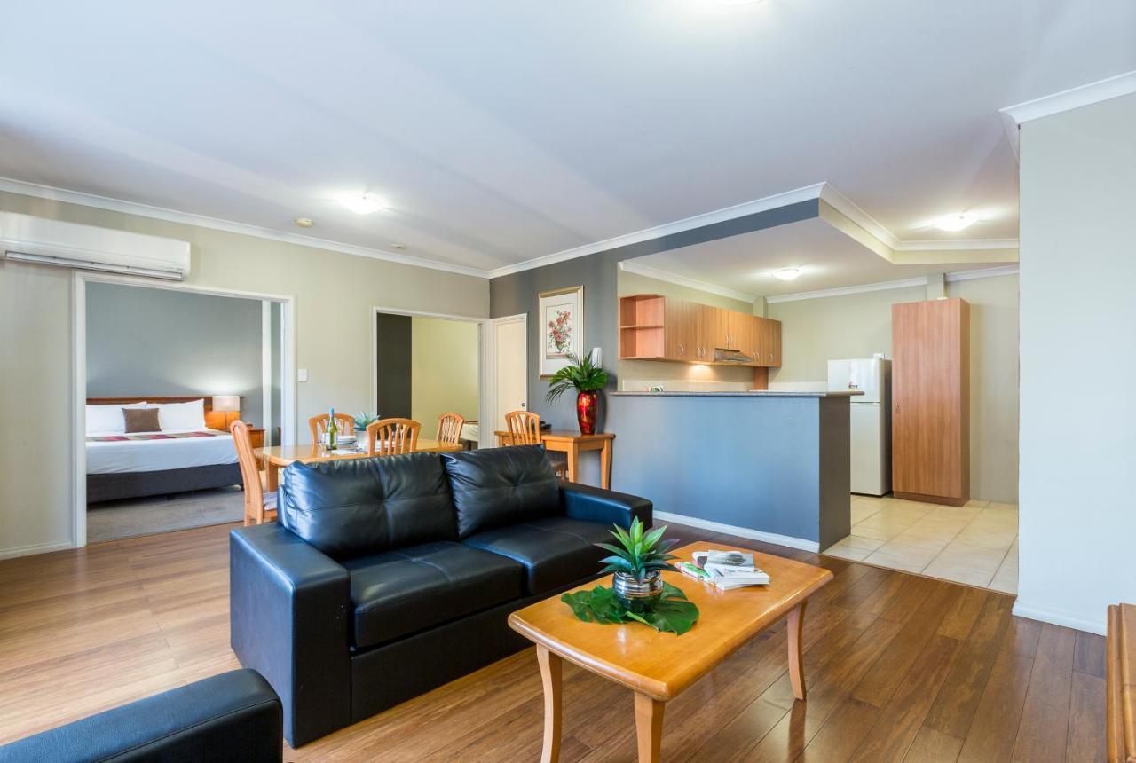 Mont Clare Boutique Apartments Perth Luaran gambar